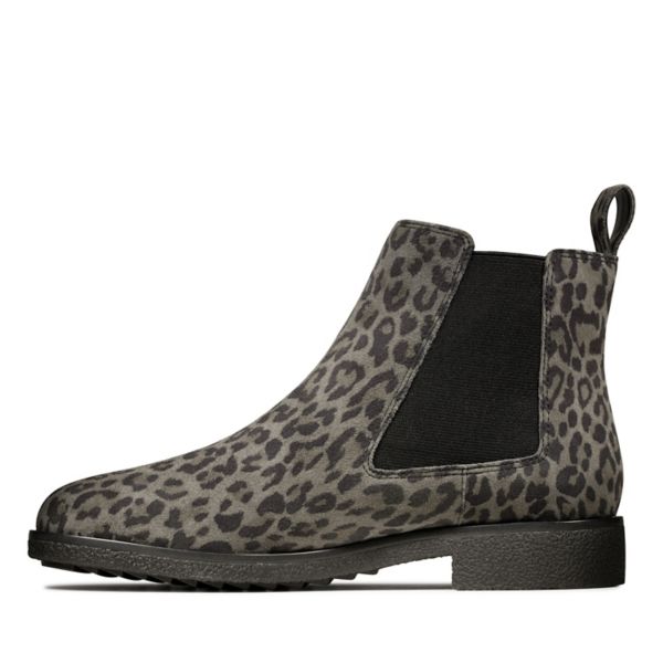 Clarks Womens Griffin Plaza Chelsea Boots Leopard | UK-8427619